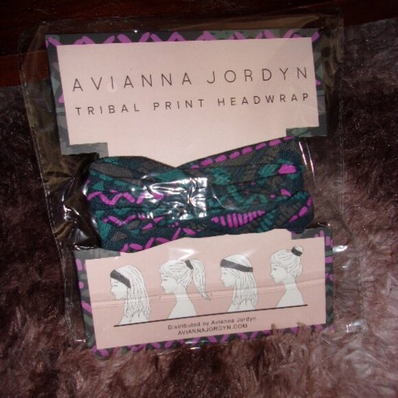 New Avianna Jordyn Tribal Print Headwrap - Picture 2 of 3